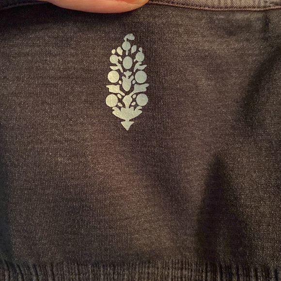 NWOT Free People Good Karma Cropped Tank in Washed Black Size XS/S (0-6) - Picture 8 of 8